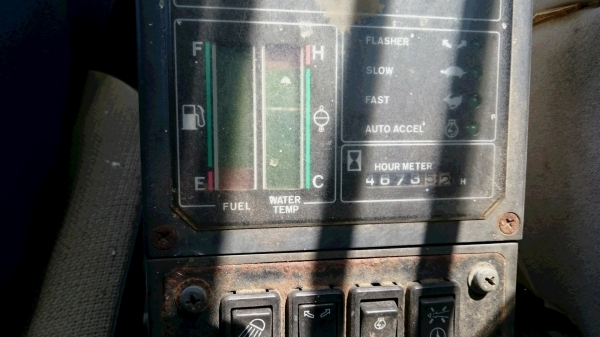 รถขุด Kobelco SK60 #LE11083 นำเข้าจากญี่ปุ่น สนใจโทร. 080-6565422 (หนิง)