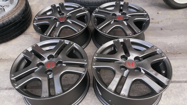 ล้อ Honda jazz ขอบ15 4รู100 สีรมดำใหม่ สวยๆ