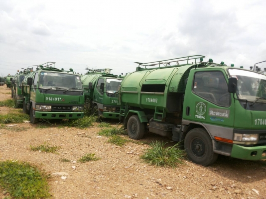 รถบรรทุก 4 ล้อใหญ่ MITSUBISHI ปี 50  พร้อมถังและชุดดั๊มพ์ ราคา 285,000 บ.