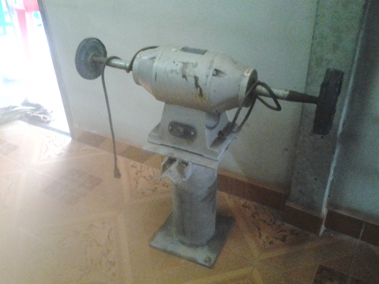 ขายตามสภาพเครื่องดัดเหล็กแปบทอ่ไอเสียพร้อมสว่านแทนและเครื่องปัดเงา