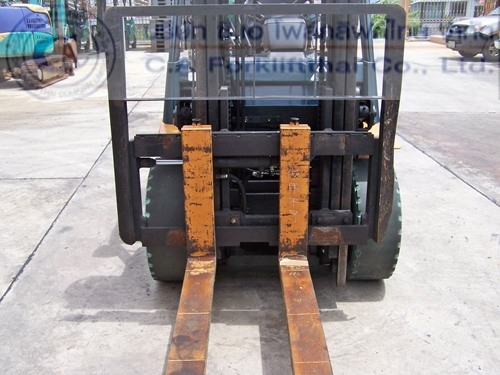 ขาย รถโฟล์คลิฟท์ TOYOTA รุ่น 7-FG30