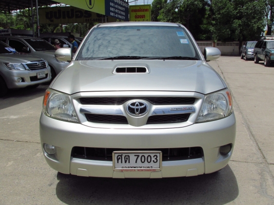 TOYOTA HILUX VIGO 4DR 2.5 MT ปี 2005 TOYOTA HILUX VIGO 4DR 2.5 MT ปี 2005