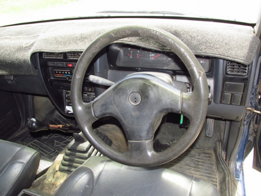 NISSAN BIG-M KING CAB 2.7 MT ปี 1998