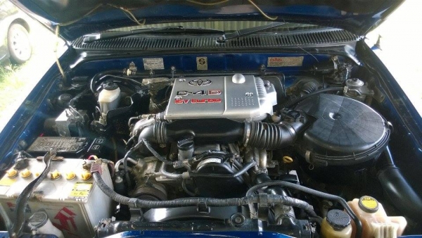 พี่ฝากลงขาย  Toyota sport rider 2.5 D4D ปี 04 สนใจติดต่อจ่าอู๋ 096-6921181