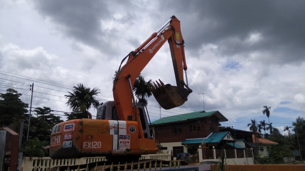 ขายรถแบคโฮ HITACHI E120-2