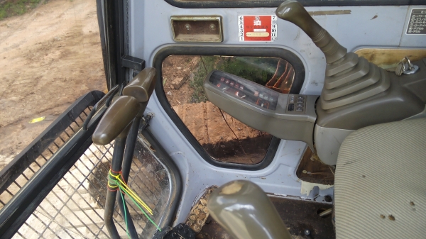 ขายรถแบคโฮ HITACHI E120-2