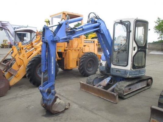 ขายรถขุด MITSUBISHI  MM3O SR  มีเอกสารอินวอย โทร นิวส์ 083-4953407