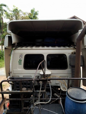 ขายหัวรถบรรทุก isuzu rocky  พร้อม  มวก สปรอยเลอร์ และ บังโครหลังเดิม  ตามภาพ ต่อรองได้