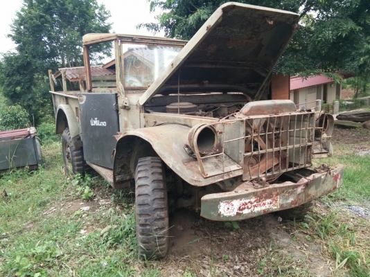 ขายdodge m37ตามสภาพไม่มีเกียและเพา ขายdodge m37ตามสภาพไม่มีเกียและเพา