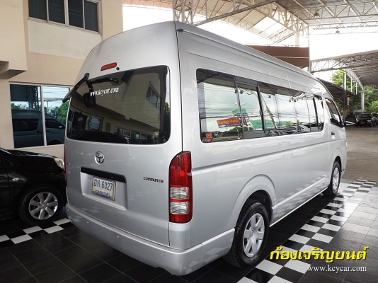 TOYOTA HIACE COMMUTER 2.5 D4D ปี 2010