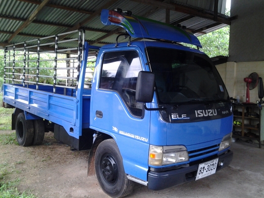 ISUZU 6ล้อ NKR ELF เครื่อง130 แรงเทอร์โบรถห้างปี48 สภาพพร้อมใช้