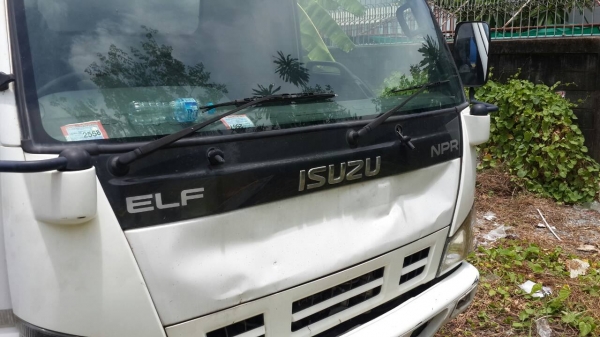 ขายหกล้อตู้บรรทุกราคาถูก