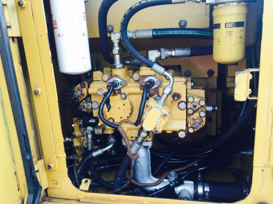 ขายCAT312D ไมล์13,xxxชม.รถพร้อมใช้ ขายCAT312D ไมล์13,xxxชม.รถพร้อมใช้