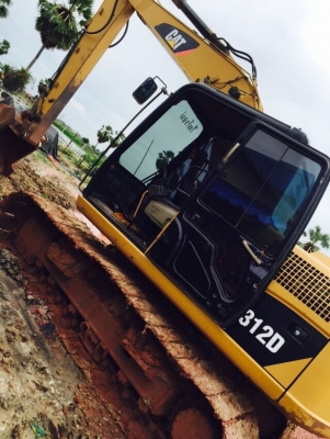 ขายCAT312D ไมล์13,xxxชม.รถพร้อมใช้ ขายCAT312D ไมล์13,xxxชม.รถพร้อมใช้