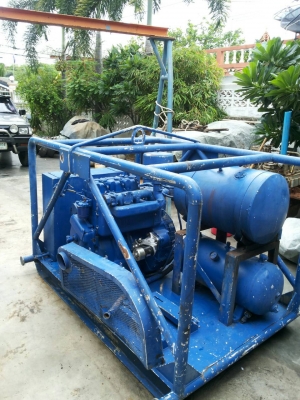 ขายเครื่องปั้มไฮโดรลิค LISTER 3 สูบ