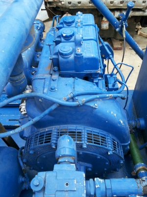 ขายเครื่องปั้มไฮโดรลิค LISTER 3 สูบ