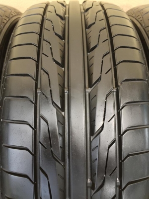 ขายยาง TOYO DRB 195-55-15 ปี14 ดอกหนาจัด ไม่มีปะ ชุดละ 4,800 บาท