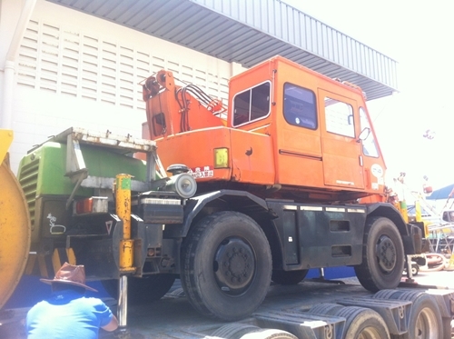 รถเครน Kato KR10H #2510609 เก่านอก นำเข้าจากญี่ปุ่น ไม่เคยใช้งานในไทย