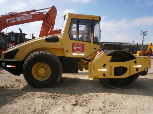 รถขุดบูมยาว 15 เมตร Kobelco SK200LC-3 #YQ-03105 เก่านอก จอดอยู่ที่บางปะอิน อยุธยา รถขุดบูมยาว 15 เมตร Kobelco SK200LC-3 #YQ-03105 เก่านอก จอดอยู่ที่บางปะอิน อยุธยา