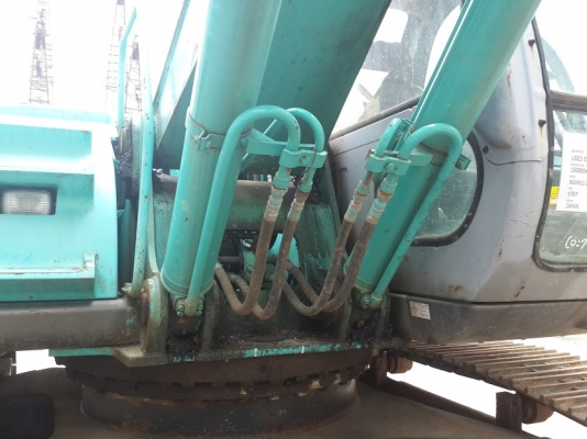 รถขุดบูมยาว 15 เมตร Kobelco SK200LC-3 #YQ-03105 เก่านอก จอดอยู่ที่บางปะอิน อยุธยา รถขุดบูมยาว 15 เมตร Kobelco SK200LC-3 #YQ-03105 เก่านอก จอดอยู่ที่บางปะอิน อยุธยา