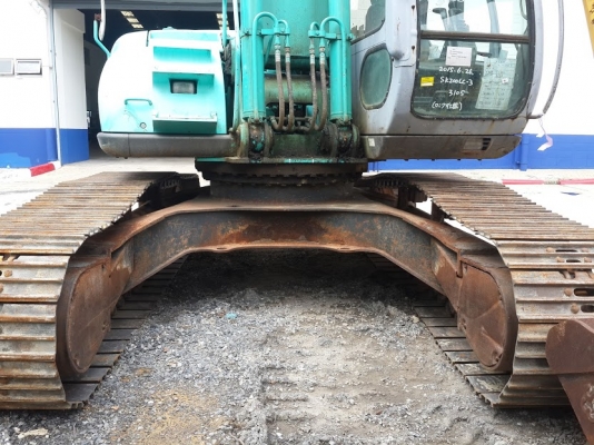 รถขุดบูมยาว 15 เมตร Kobelco SK200LC-3 #YQ-03105 เก่านอก จอดอยู่ที่บางปะอิน อยุธยา รถขุดบูมยาว 15 เมตร Kobelco SK200LC-3 #YQ-03105 เก่านอก จอดอยู่ที่บางปะอิน อยุธยา