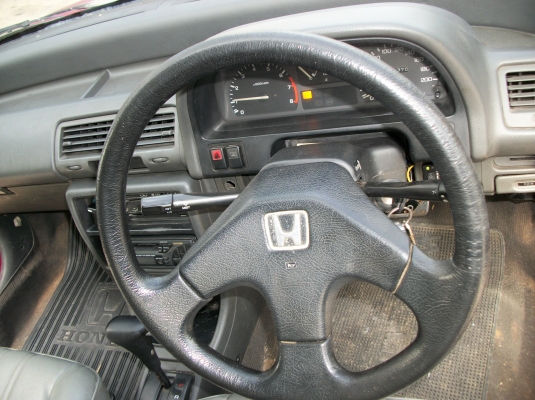 ขายด่วน ฮอนด้า ซีวิค ท้ายแดง ปี 91 ลดราคาสุดๆแล้วครับ ขายได้ขายเลยครับ 27000 ครับ