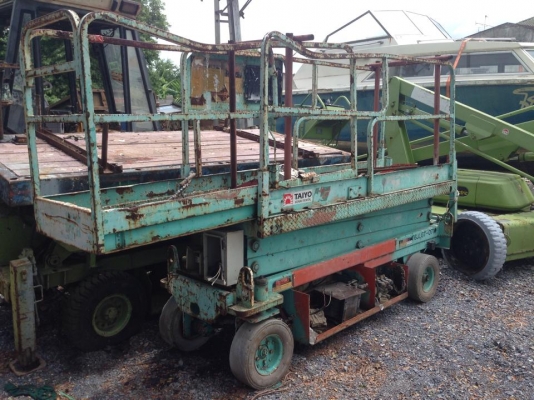 ขายรถกระเช้ามี3คัน ขายเหมาครับ ขาย 62000 บาท