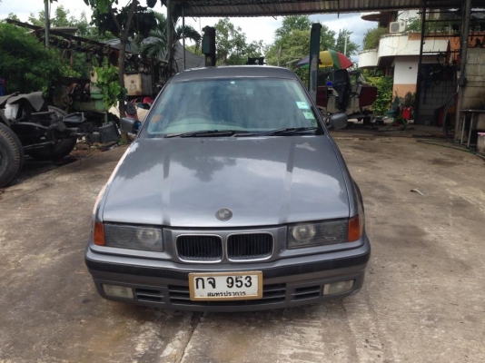 ขายBM325i เครื่อง6สูบ ปี93 เครื่องดียังไม่เคยติดแก๊สเอกสารจดทะเบียนใหม่ให้ ต่อภาษีพร้อมครับ แอร์เย็นเจี้ยว ขาย 98000 บาท