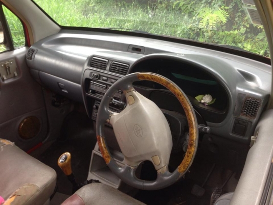 ขายรถตู้วู่หลิงน่ารัก เครื่องเบนซินเกียร์ธรรมดา รถไม่ผุ ขาย 65000 บาท