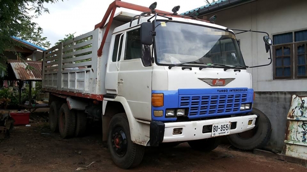 **530,000 บ.ต่อรอง/// 10ล้อ HINO ZM-285แรง 2เพลาดั้ม **ขาย HINO EP100-285 HP 10ล้อ2เพลาดั้มเหล็ก พร้อมใช้ ราคาเบา HINO ZM300 เครื่องEP100-TC 285แรง เกียร์-EATON เครื่องดี เทอโบ แน่น แรง เกียร์ดี ไม่หลุด ครับ ช่วงล่างดี แน่น คัสซีสวย ไม่ผุ เสริมเหล็กหนา-บน