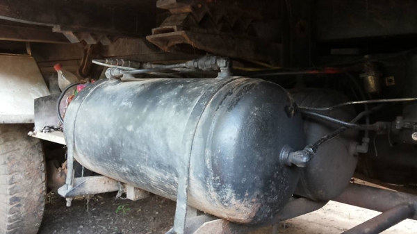 **530,000 บ.ต่อรอง/// 10ล้อ HINO ZM-285แรง 2เพลาดั้ม **ขาย HINO EP100-285 HP 10ล้อ2เพลาดั้มเหล็ก พร้อมใช้ ราคาเบา HINO ZM300 เครื่องEP100-TC 285แรง เกียร์-EATON เครื่องดี เทอโบ แน่น แรง เกียร์ดี ไม่หลุด ครับ ช่วงล่างดี แน่น คัสซีสวย ไม่ผุ เสริมเหล็กหนา-บน