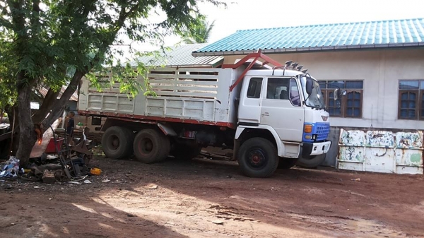 **530,000 บ.ต่อรอง/// 10ล้อ HINO ZM-285แรง 2เพลาดั้ม **ขาย HINO EP100-285 HP 10ล้อ2เพลาดั้มเหล็ก พร้อมใช้ ราคาเบา HINO ZM300 เครื่องEP100-TC 285แรง เกียร์-EATON เครื่องดี เทอโบ แน่น แรง เกียร์ดี ไม่หลุด ครับ ช่วงล่างดี แน่น คัสซีสวย ไม่ผุ เสริมเหล็กหนา-บน