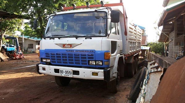 **530,000 บ.ต่อรอง/// 10ล้อ HINO ZM-285แรง 2เพลาดั้ม **ขาย HINO EP100-285 HP 10ล้อ2เพลาดั้มเหล็ก พร้อมใช้ ราคาเบา HINO ZM300 เครื่องEP100-TC 285แรง เกียร์-EATON เครื่องดี เทอโบ แน่น แรง เกียร์ดี ไม่หลุด ครับ ช่วงล่างดี แน่น คัสซีสวย ไม่ผุ เสริมเหล็กหนา-บน