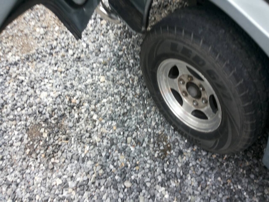 ขายรถตู้nissan urvan 2700cc ดีเชล ภายใน เบาะสี สวยไม่ช้ำ