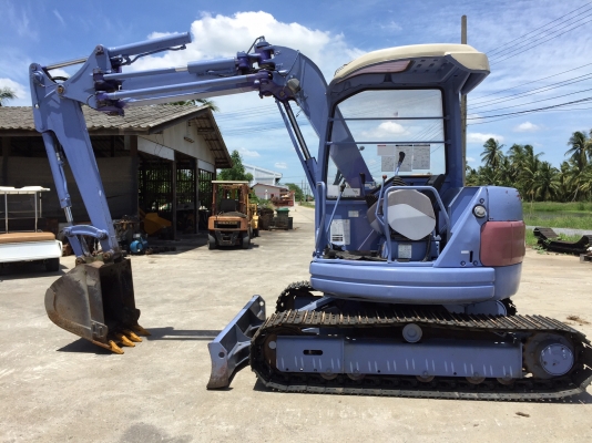 รถขุด KOMATSU PC50UU-2 มือสอง นำเข้าเอง จากญี่ปุ่น