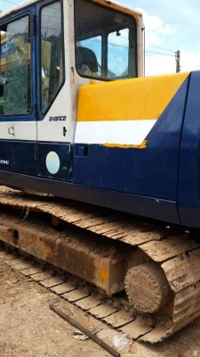 ขายรถแบคโฮ KOMATSU PC120-5 หัวกระแทกกับบุ้งกี๋ เอกสารอินวอย ระบบไฟเต็ม ราคา 850000