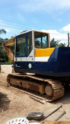 ขายรถแบคโฮ KOMATSU PC120-5 หัวกระแทกกับบุ้งกี๋ เอกสารอินวอย ระบบไฟเต็ม ราคา 850000