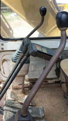 ขายรถแบคโฮ KOMATSU PC120-5 หัวกระแทกกับบุ้งกี๋ เอกสารอินวอย ระบบไฟเต็ม ราคา 850000