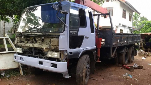 ขาย10ล้อ1เพลา FL3H 195 เครน3 5ตัน 4ปอก สภาพพร้อมใช้งาน แชชซีสวยเครื่องดี ทะเบียนพร้อมโอน