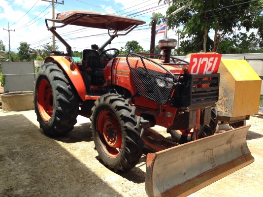 ขาย M7040 เครื่องดี ไม่เยิ้ม ปั้มแรง หางไม่ตกไม่หอน มีเล่มพร้อม