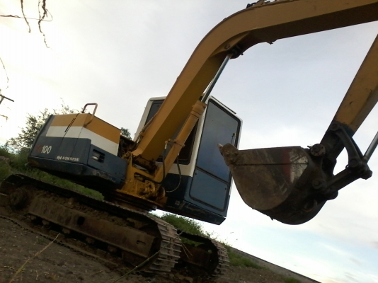 ขาย PC 60-6 สวยๆ แอร์หนาว เอกสารอินวอยน์ ไฟฟ้าครบระบบดีมาก