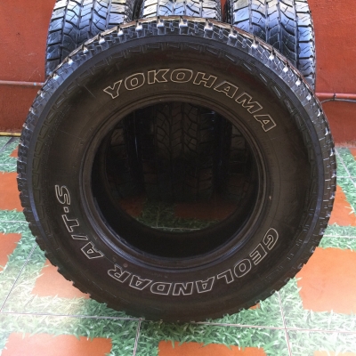 ขายยาง yokohama at 265/70/16 ปลายปี 11 สวยๆครับ ขายยาง yokohama at 265/70/16 ปลายปี 11 สวยๆครับ