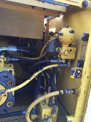 KOBELCO SK200-3 รถซื้อเก่านอกมาปี57 รถใช้งานมาปีเดียว ใช้งานดี รถสวยมาก เอกสารInvoice