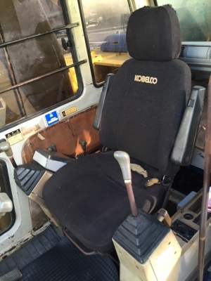 KOBELCO SK200-3 รถซื้อเก่านอกมาปี57 รถใช้งานมาปีเดียว ใช้งานดี รถสวยมาก เอกสารInvoice