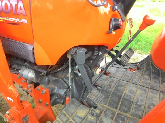 KUBOTA L4708 ดันหน้าคานบน รถปี 54 ราคา 390,000 สนใจ 0818618678  id line=0818618678 id line=carbonthai