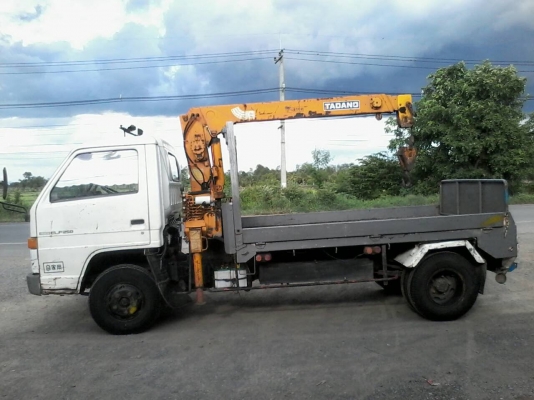 ขาย6ล้อNPR ติดเครน TADANO 2.5ตัน 3ปลอก2ชักรถเดิมๆ