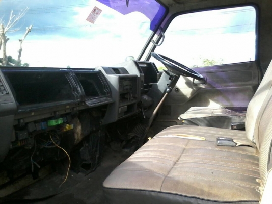 ขาย6ล้อNPR ติดเครน TADANO 2.5ตัน 3ปลอก2ชักรถเดิมๆ