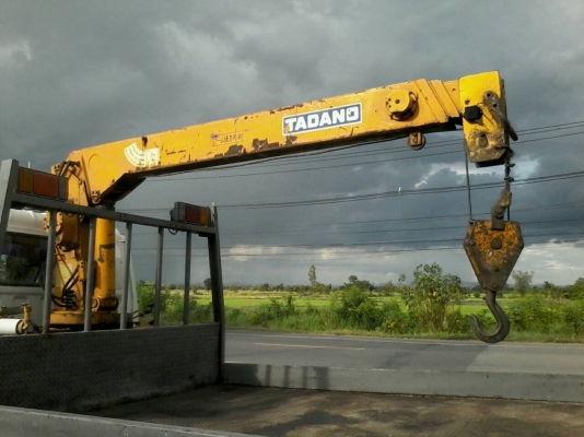 ขาย6ล้อNPR ติดเครน TADANO 2.5ตัน 3ปลอก2ชักรถเดิมๆ