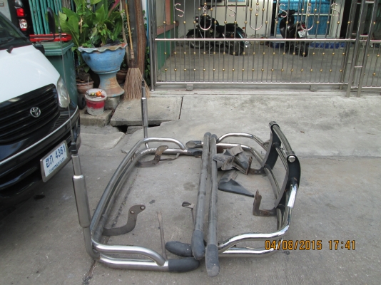 ขายกันชนรถตู้รอบคัน