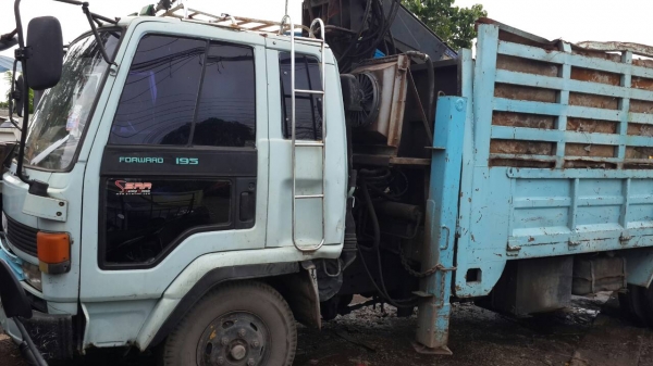 ขาย6ล้ออีซูซุร้อคกี้frr195แรงม้าเบรคจิฟฟี่พวงมาลัยพาวเวอร์แอร์เย็นฉ่ำยาว6เมตรมีเฮี้ยบมือขยุ้มยาง825สภาพดีมากพร้อมใช้สุดๆราคา600000บาท